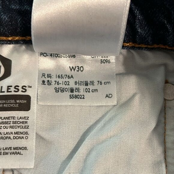 Levi’s Premium 501 ORIGINAL FIT HIGH RISE WOMEN'S SHORTS - Picture 11 of 14